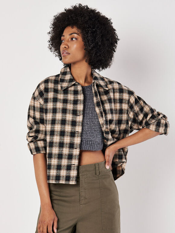 Black and gray checkered short style